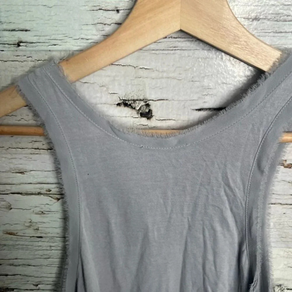 Halston gray tank top blouse size small - Picture 6 of 10